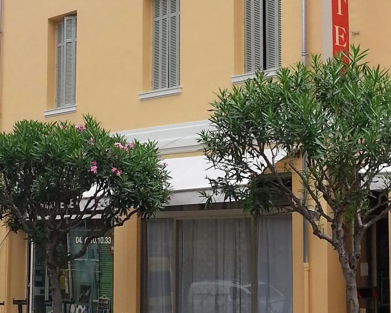 Hotel De Belgique A Menton