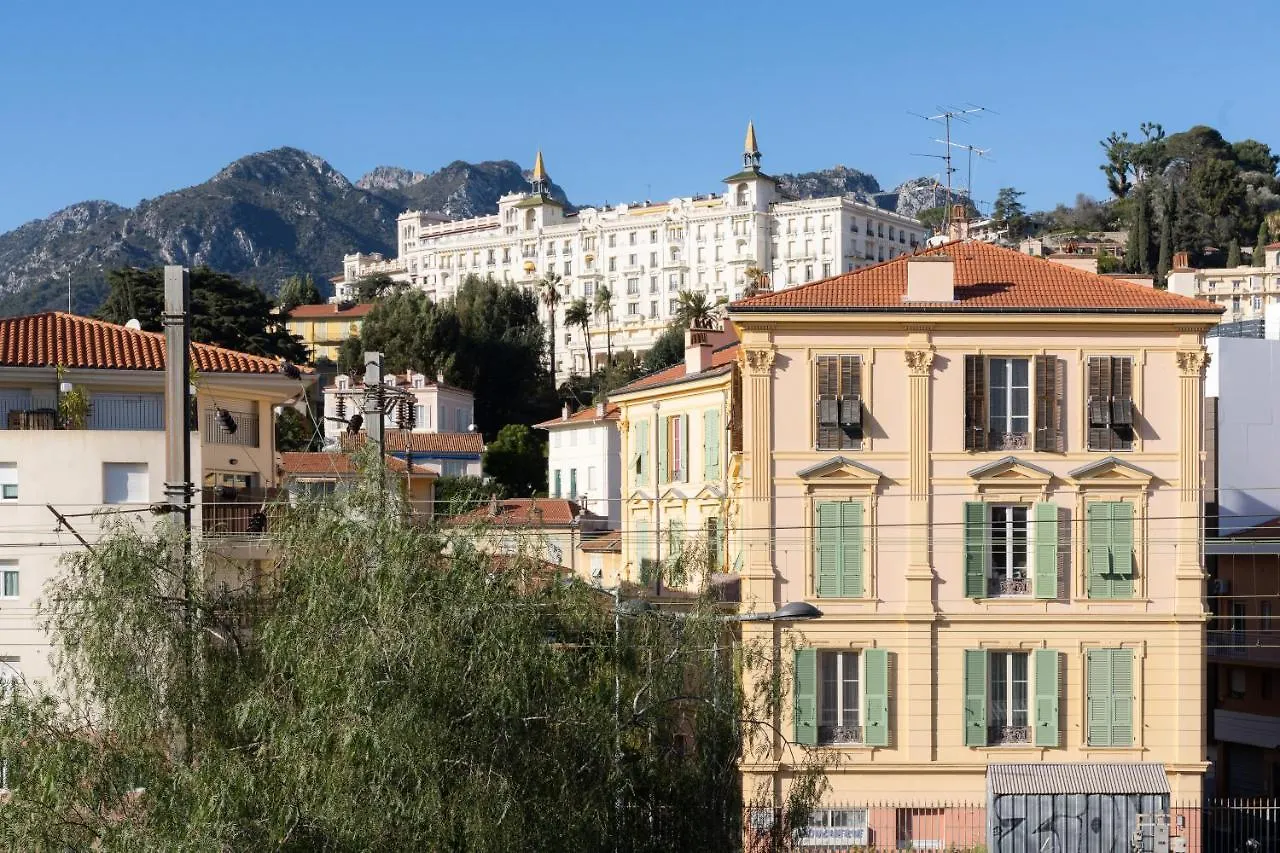 **  Hotel De Belgique A Menton France